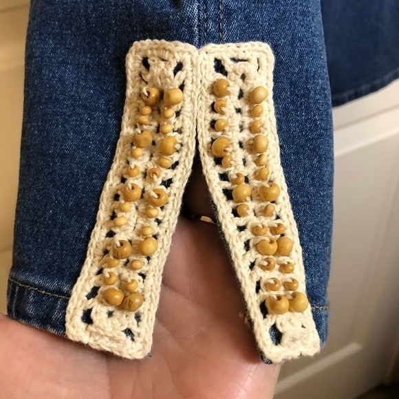 STYLE & Co Vtg Denim Capris with Leather and Wooden Beads at Waist Size 12P - Picture 7 of 12